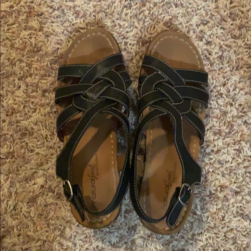 Naturalizer wedge sandals size 8.5